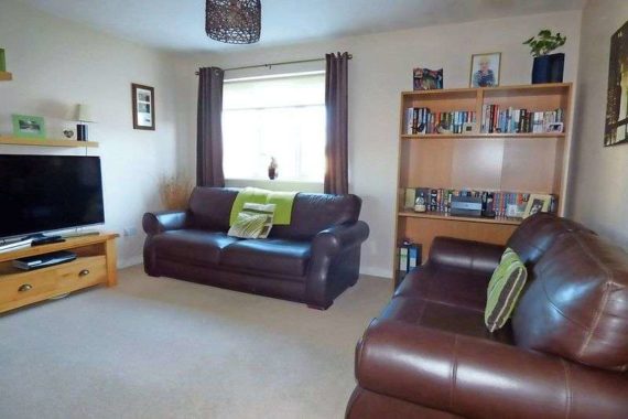 3 bedroom Flat for s...